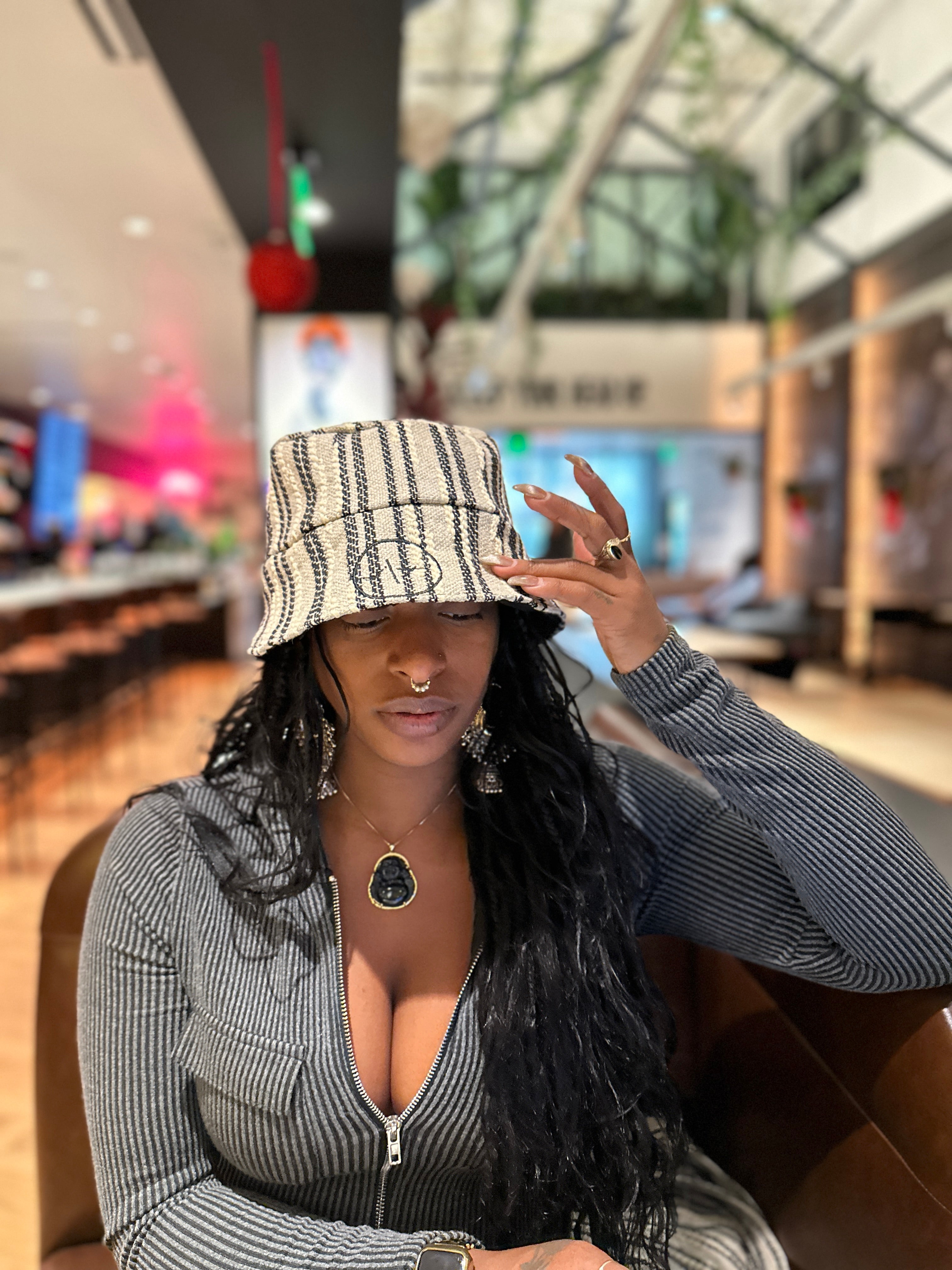 The Mercer Bucket Hat – Black, Tan & Grey