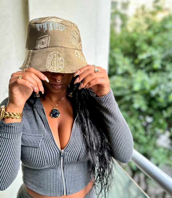 The Rue Bucket Hat – Embroidered Postcard Print in Light Blue, Olive & Tan